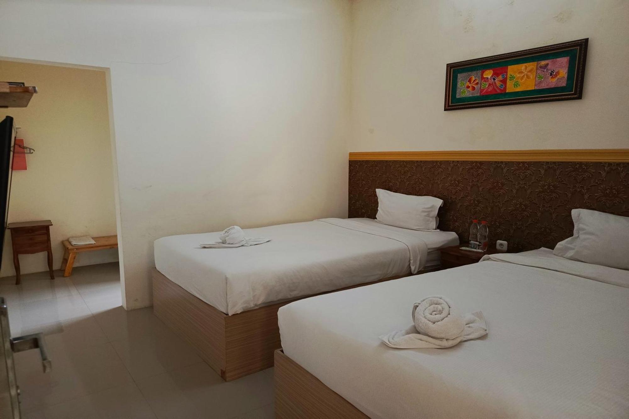 Adisa Homestay Malang Dış mekan fotoğraf